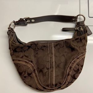 Coach purse and matching wristlet